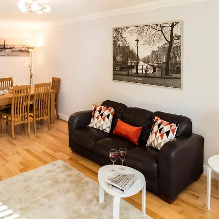 Apartman The Berkley-2